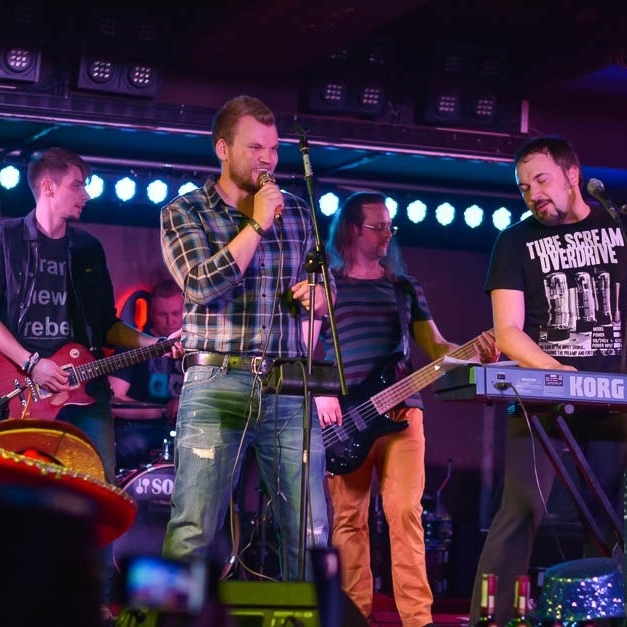 Фото - Cover King