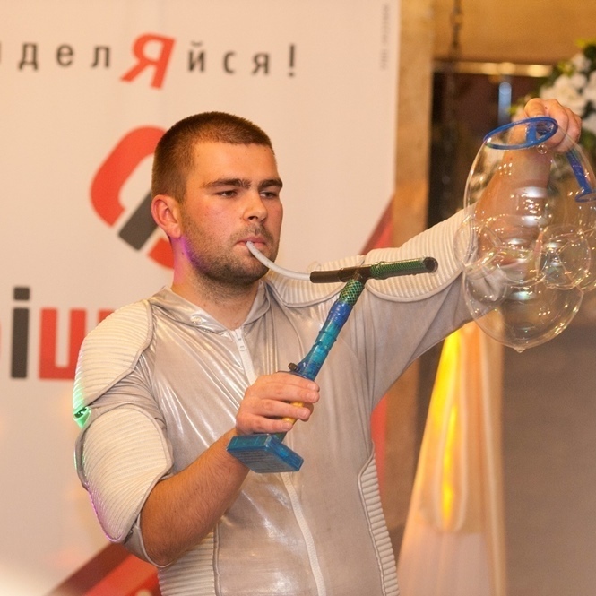 Фото - Егор - Шоу мыльных пузырей