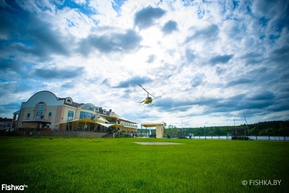 Фото - Robison r44